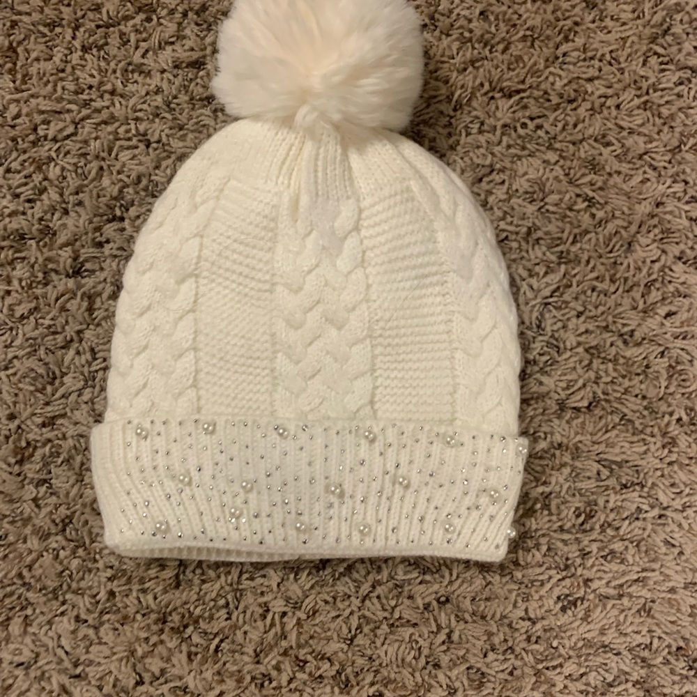 Indigo soul white beanie